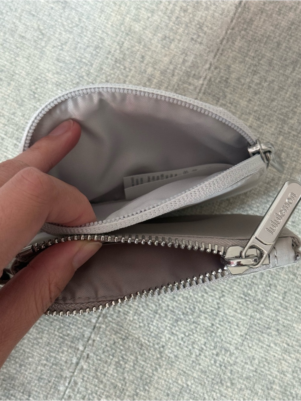🍋LULULEMON - Dual pouch Wristlet - Picture 3 of 4